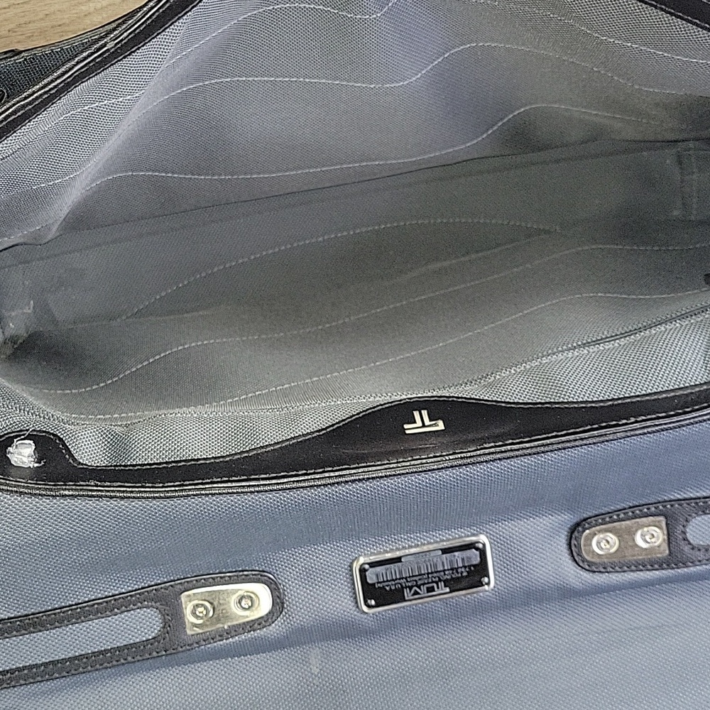 Tumi 2952D Formula Leather Briefcase Bag Business work Bag - Picture 10 of 16
